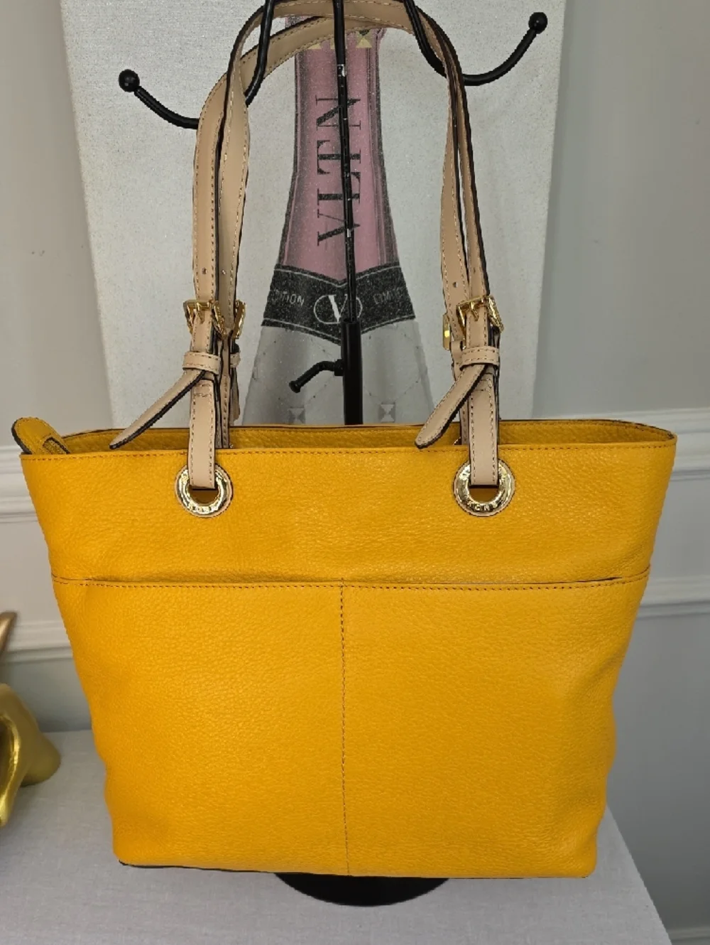 Michael Kors Bedford top zip pocket tote- vibrant yellow. - Picture 4 of 7